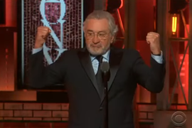 "JE*EŠ TRAMPA", Robert de Niro  OPSOVAO AMERIČKOG PREDSEDNIKA i mreže su izgorele: Evo šta se krije iza snimka zbog kog kažu da je "glumac završio sa Holivudom"