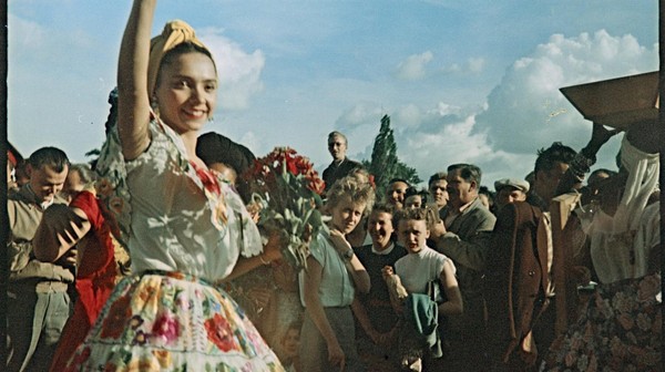 Na przyszły rok zaplanowano wystawę poświęconą V Festiwalowi Młodzieży z 1955 r.