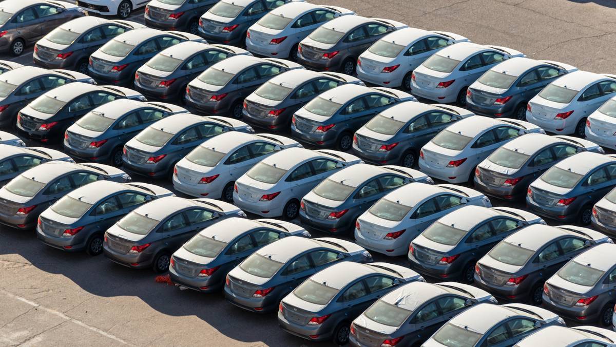 Nowe normy emisji - setki tysięcy aut bez prawa do rejestracji?