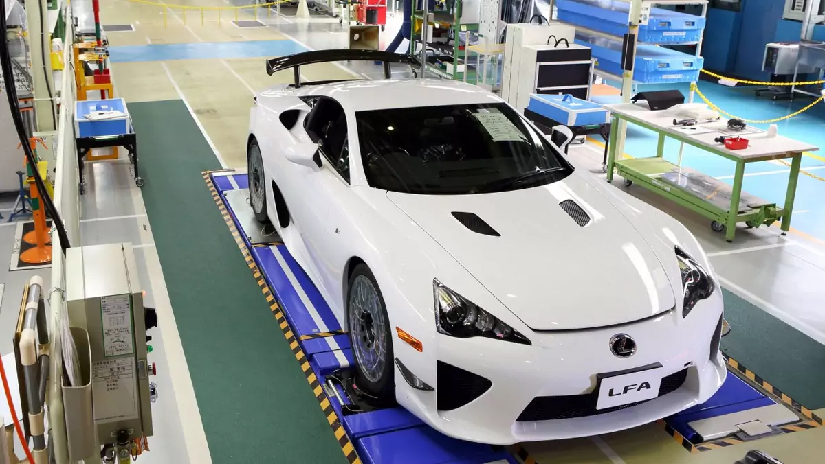 Lexus LFA - historia