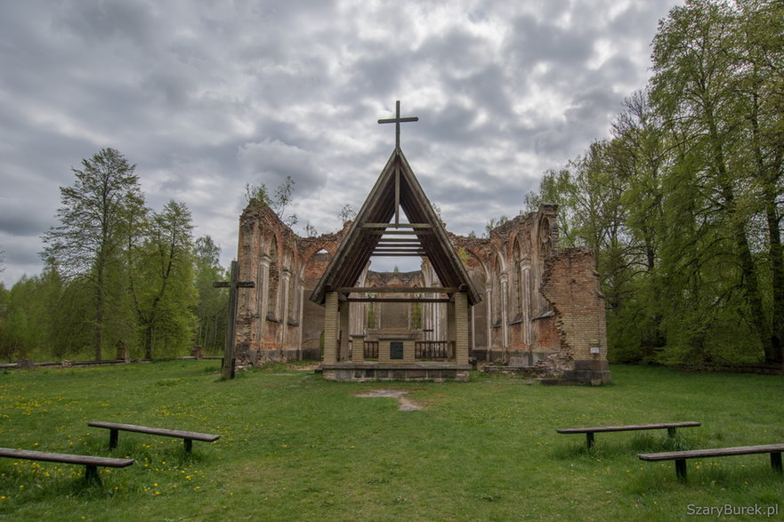 Ruiny kościoła św. Antoniego w Jałówce