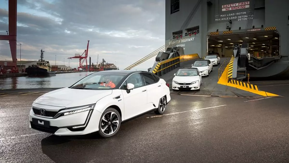 Honda Clarity Fuel Cell przypłynęła do Europy