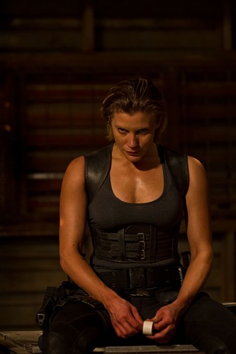 Katee Sackhoff