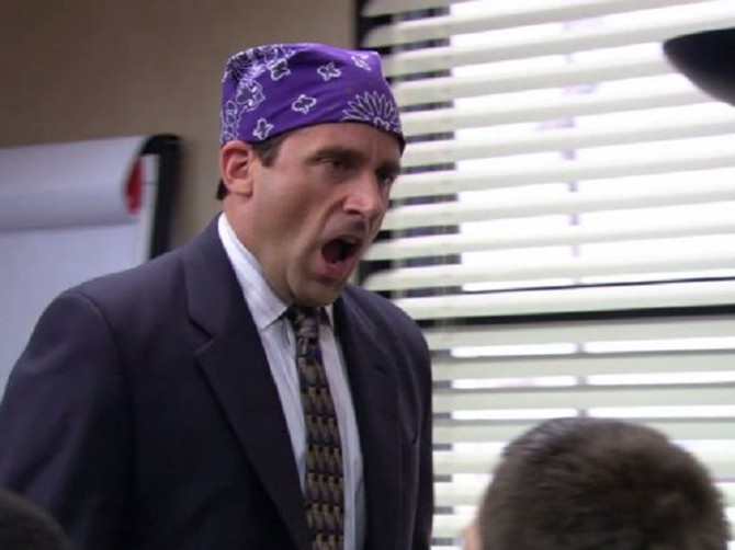 Stiv Karel u filmu "The Office" igra Majkla Skota koji je ubeđen da je genijalni menadžer, a istina je potpuno drugačija