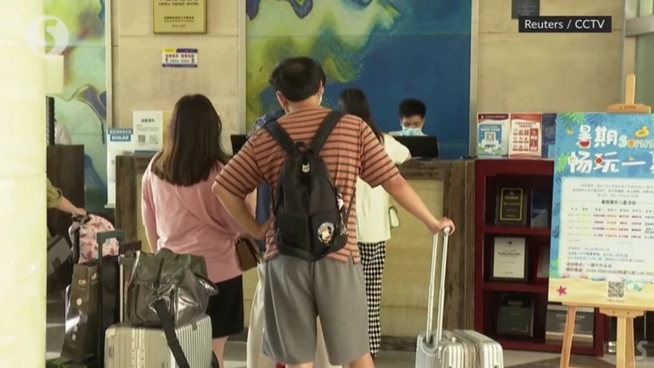 Turisti izolovani u Saniji, Kina, zbog kovida