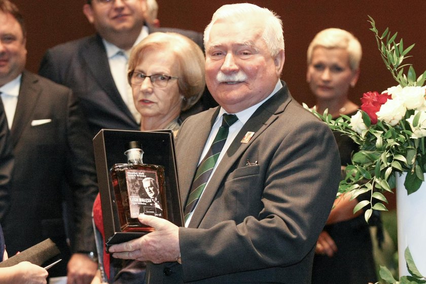 Lech Wałęsa obchodził 74 urodziny