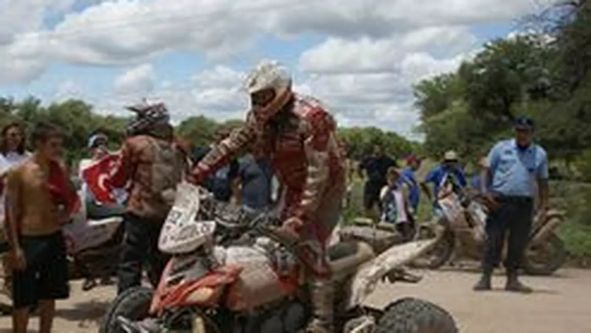 Rajd Dakar 2010: Rafał Sonik - 260 km na "kapciu"