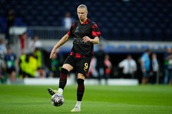 Haaland odpowiedział na krytykę dziennikarzy. "Nie jestem perfekt, ale wy też nie"