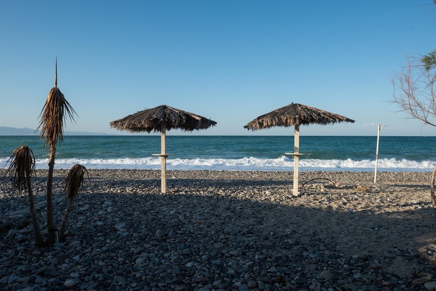 Ležaljke na odstojanju od dva metra?