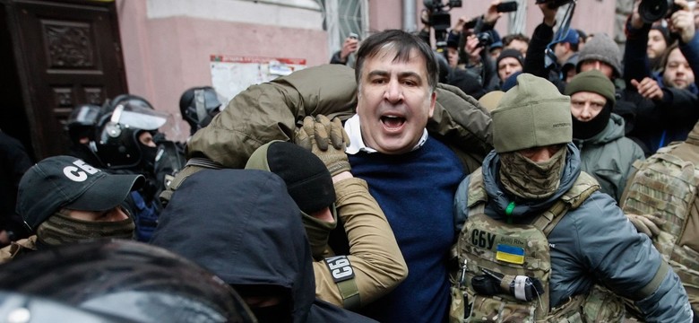 Szturm ukraińskiej policji na miasteczko namiotowe Saakaszwilego. Kilka osób ucierpiało podczas interwencji