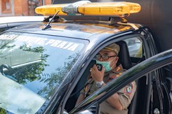 Przebrał się za żonę i wylegitymował jej dokumentami. Chciał uniknąć kwarantanny