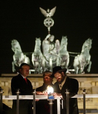 GERMANY-HANUKKAH-CANDLE