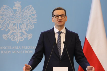 Premier chce zmian w konstytucji. To pomoże m.in. finansować armię