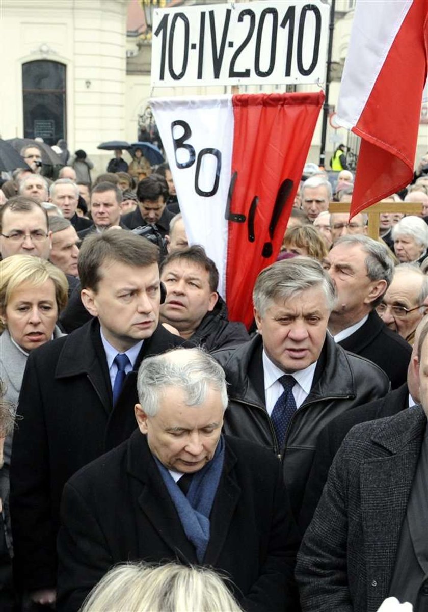 Kaczyński złożył kwiaty