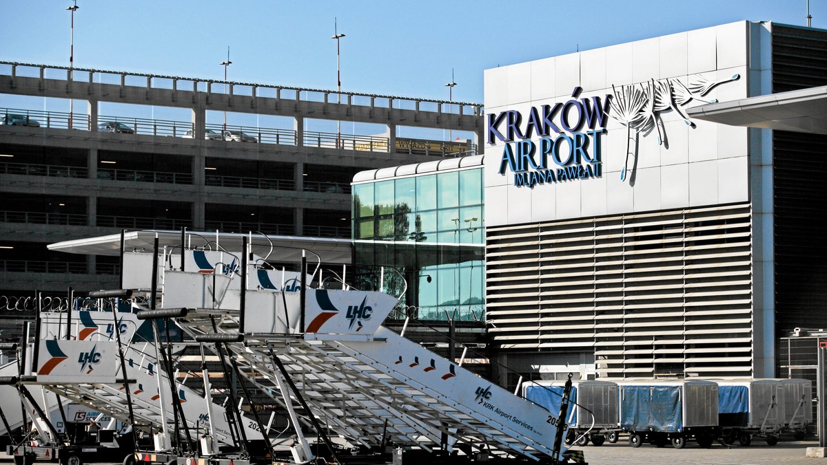 W grudniu 2013 r. w Kraków Airport obsłużono 252 047 pasażerów, czyli o 8 proc. więcej niż rok wcześniej. To najlepszy grudniowy wynik w historii krakowskiego lotniska.