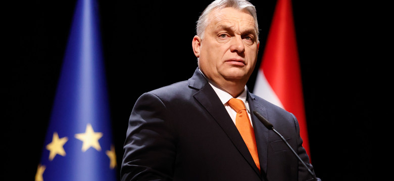 Walczył z Orbanem, ten postawił go na piedestale. Zadziwiające słowa węgierskiego premiera. Tak próbuje ukryć niewygodną przeszłość