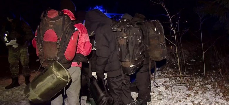 Grupa Granica odnalazła migrantów, którzy błąkali się w lesie w okolicy Narewki [WIDEO]