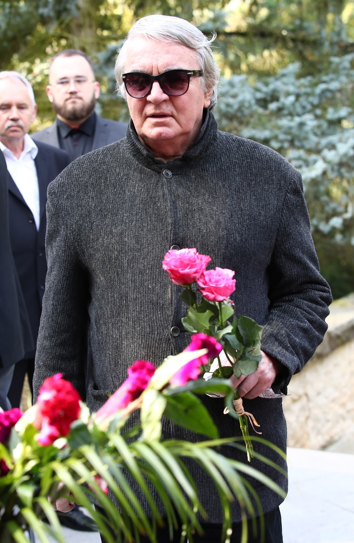 Vo veku 77 rokov zomrel Vlastimil Harapes.