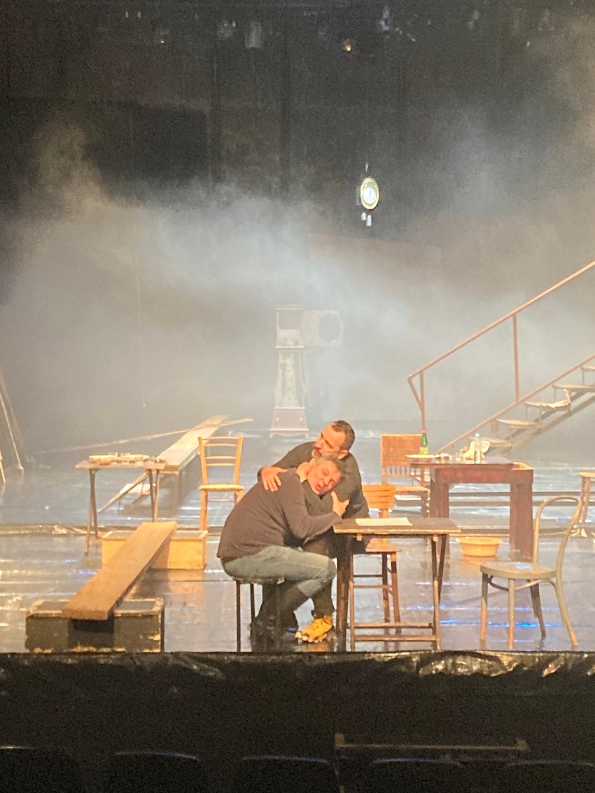 Nebojša Dugalić i Nenad Jezdić kao Vilotijević i Prosjak na na probi predstave „Čudo u Šarganu“