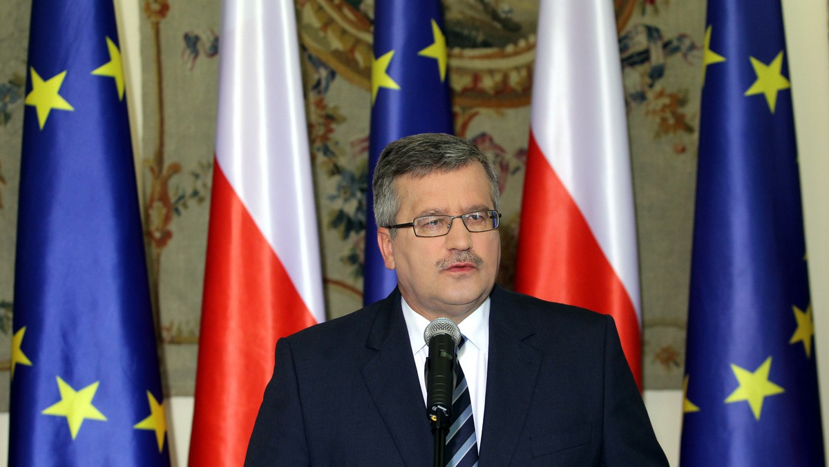 Prezydent Bronisław Komorowski zapowiedział, że jeżeli parlament przyjmie jego weto do ustawy o nasiennictwie, natychmiast złoży w Sejmie projekt takiej samej ustawy, jednak bez przepisów dotyczących roślin modyfikowanych genetycznie (GMO).