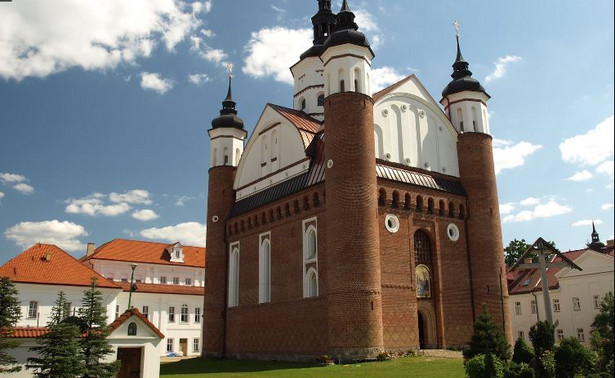 Specjaliści z Serbii odtworzą XVI-wieczne freski w cerkwi w Supraślu