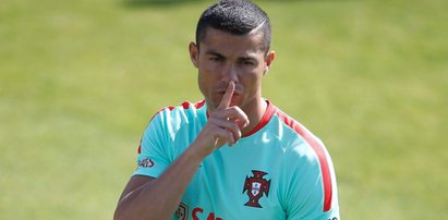 Ronaldo przestraszył się więzienia. Poddaje się