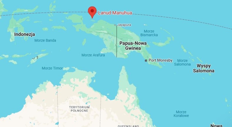 Lotnisko wojskowe Manuhua znajduje się około 1300 km od położonego w północnej Australii miasta Darwin