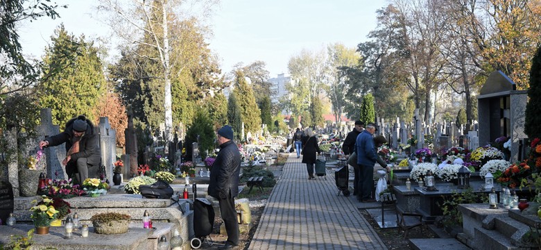 Kalisz: dochód z kwesty zostanie przeznaczony na remont nagrobka Haliny Sutarzewicz