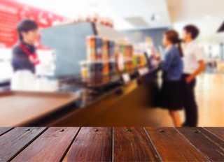 Dofinansowanie do wynagrodzeń. Trzy pytania do specustawy o COVID-19