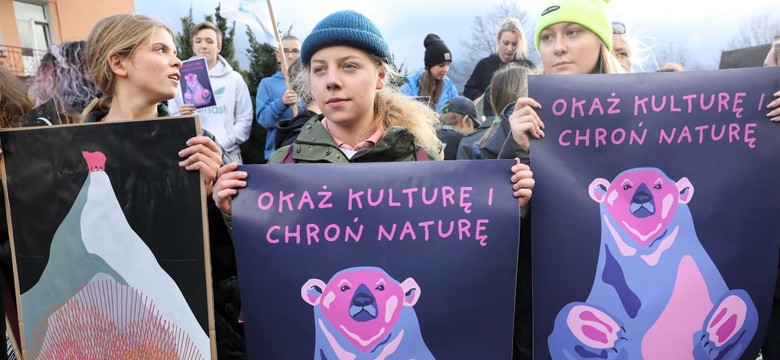 Protest w Zakopanem. Chodzi o sylwestra pod Wielką Krokwią