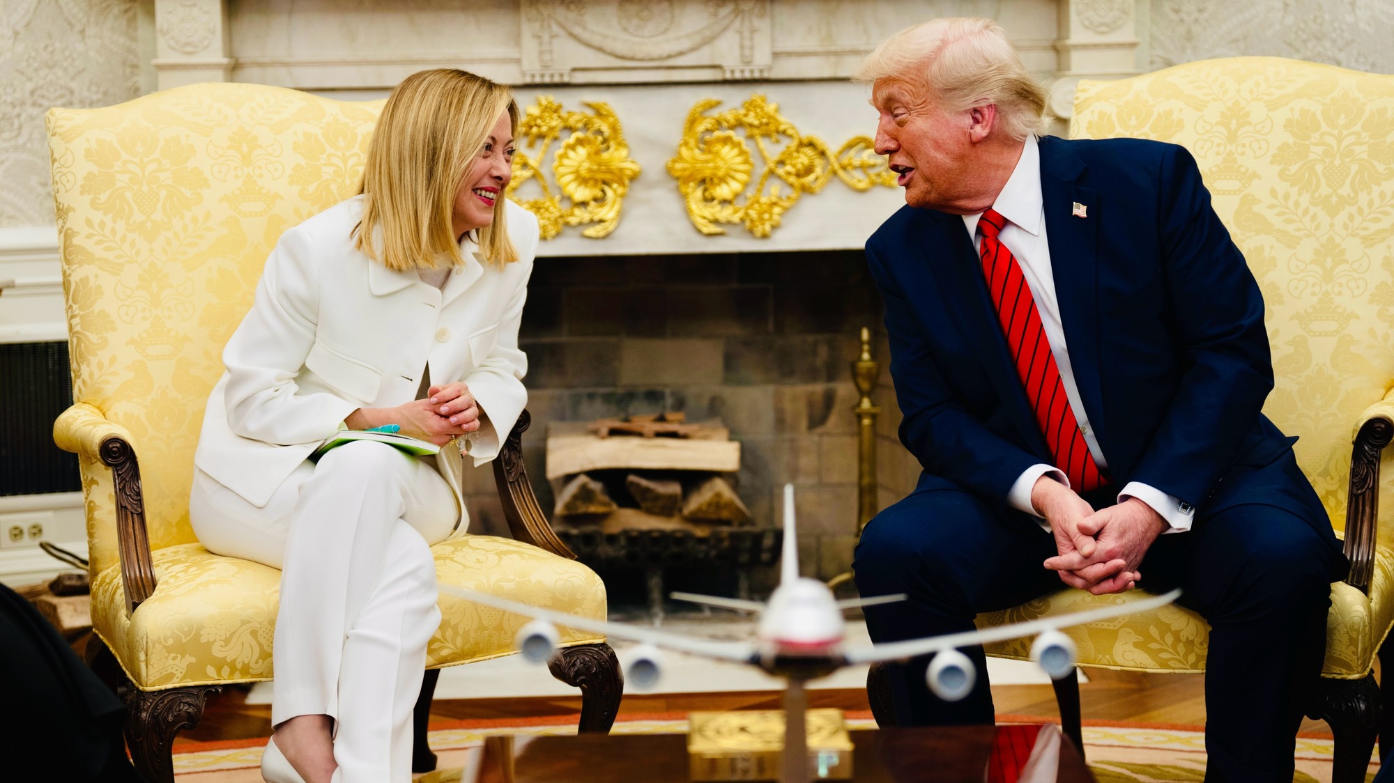 Giorgia Meloniová a Donald Trump v Bielom dome