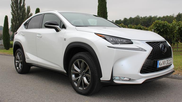 Lexus NX 300h kompaktowy, hybrydowy, prestiżowy Auto Świat