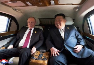 Putin i Kim Džong Un