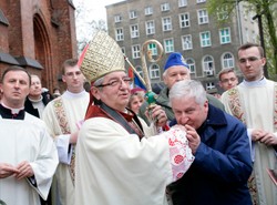 Ingres arcybiskupa Głodzia ponad podziałami