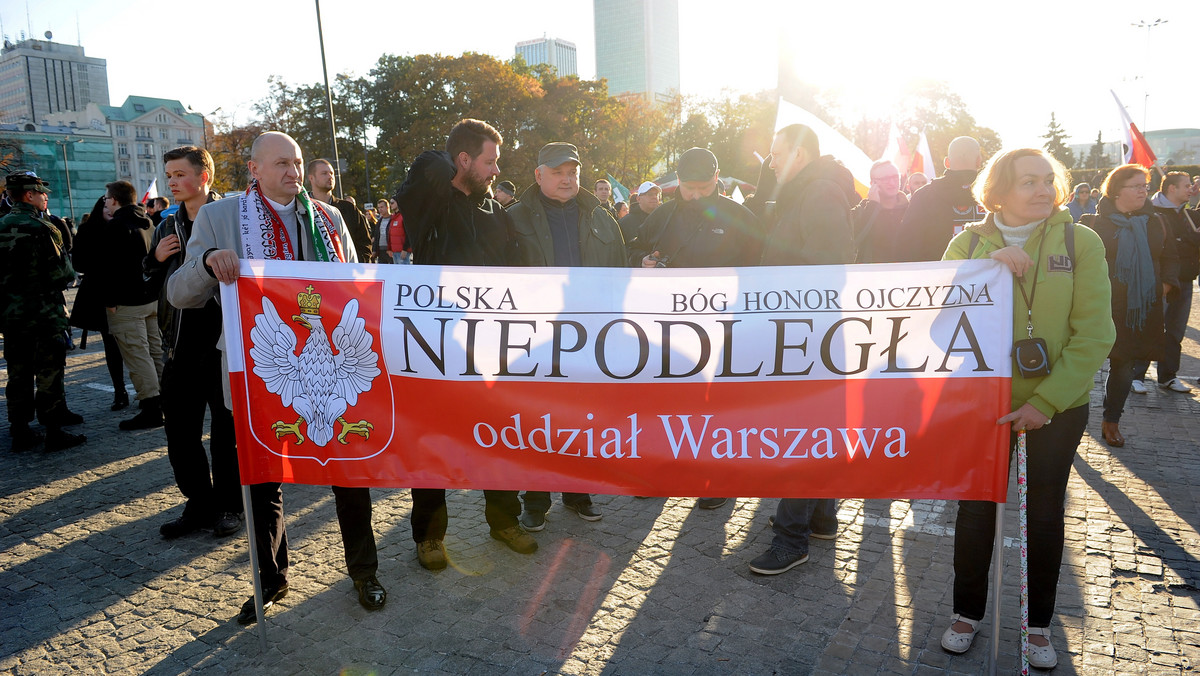 WARSZAWA MARSZ POLACY PRZECIW IMIGRANTOM (uczestnicy manifestacji)