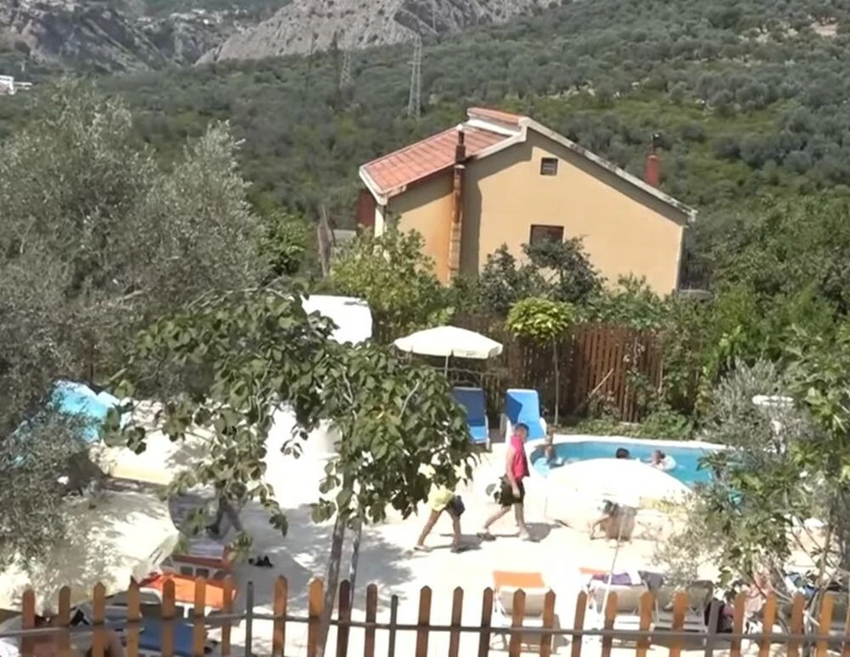 Vladimir Tomović na imanju