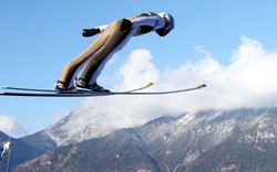 Wiatr rozdawał karty. Tylko jedna seria w Innsbrucku. Stoch nie jest już liderem Turnieju Czterech Skoczni