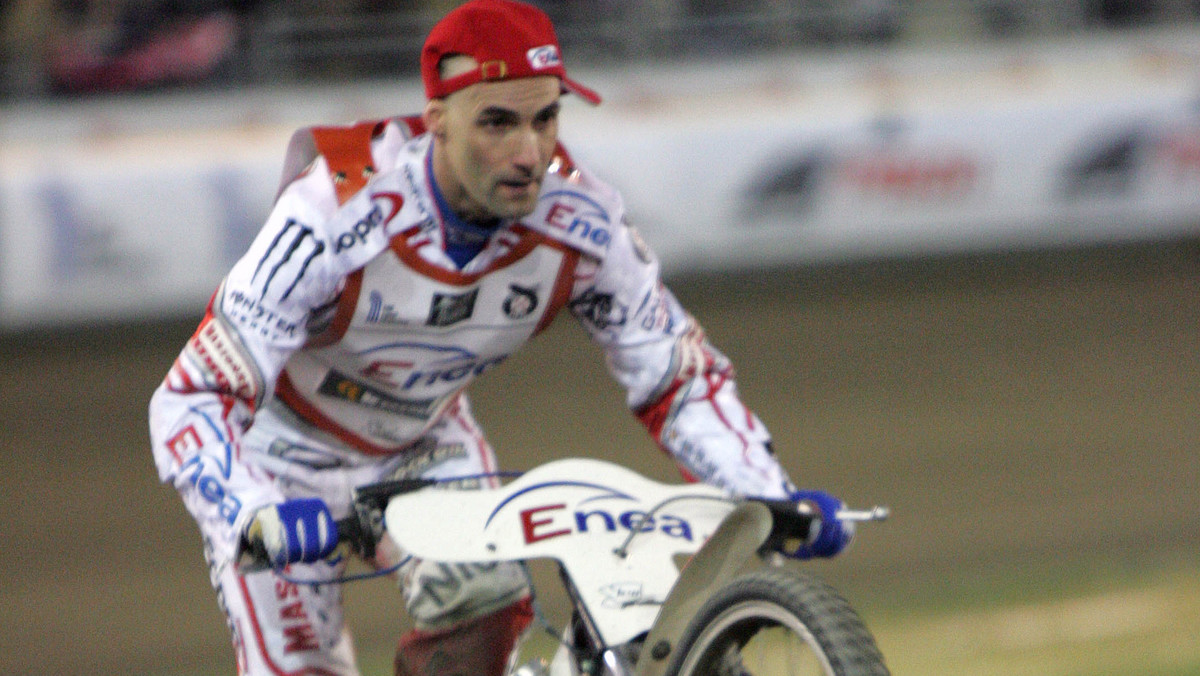 Tomasz Gollob po meczu Polska - Reszta Świata (47:45) przyznał, iż cieszy go coraz większe zainteresowanie sportem żużlowym.