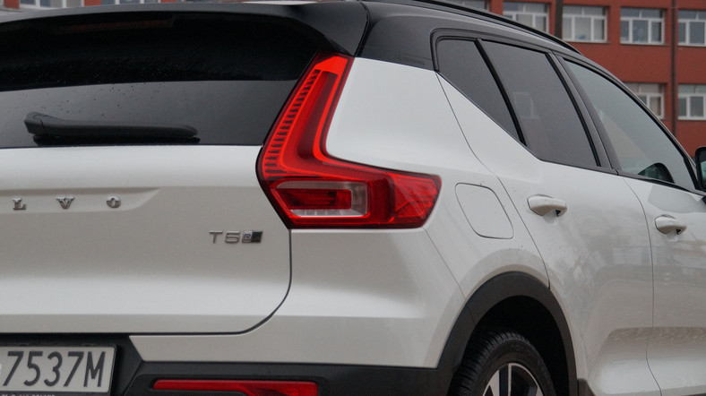 Volvo XC40 T5 Recharge – samochód elektryczny na żądanie