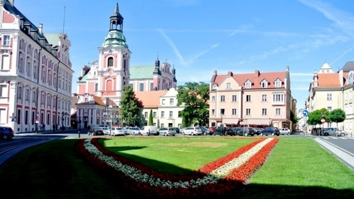 Funkcjonariusze Centralnego Biura Antykorupcyjnego zjawili się w biurze Miejskiego Konserwatora Zabytków. Zwrócili się o udostępnienie dokumentacji Biura Miejskiego Konserwatora Zabytków w sprawie rewitalizacji zabytkowej kamienicy na zlecenie Prokuratury Okręgowej w Zielonej Górze.