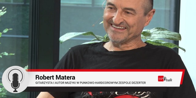 Robert Matera (Dezerter): Kiedyś pod sceną był las magnetofonów, teraz las komórek