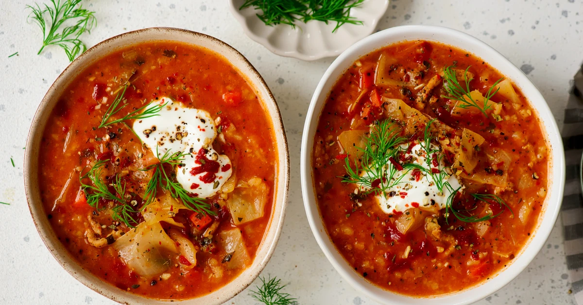Pyszny obiad na czwartek. Podajemy przepis, Ty gotujesz. Kapuśniak ze słodkiej kapusty