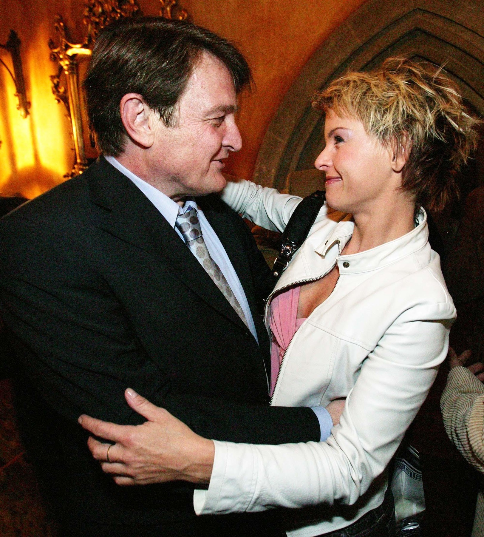 Český hudobník a skladateľ Ladislav Štaidl († 75) a Iveta Bartošová (†48).