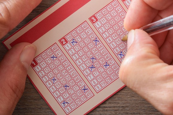 Zašto nikada ne bi trebalo da birate nizove od 1 do 4? Matematičar ogolio najčešću grešku igrača lotoa