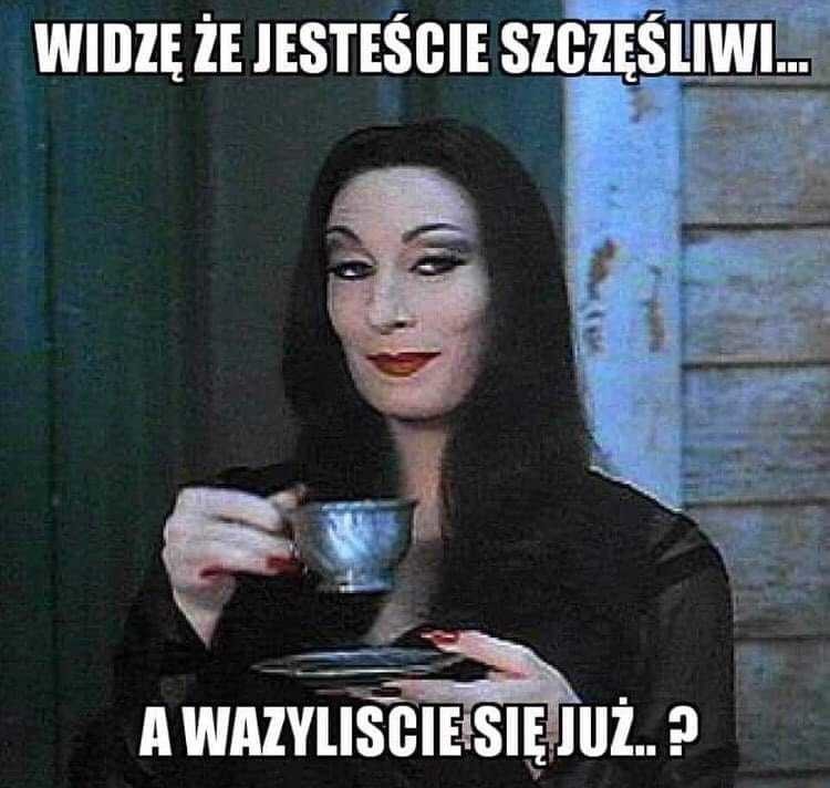 Memy po świętach Bożego Narodzenia. Internautów nie opuszcza poczucie humoru