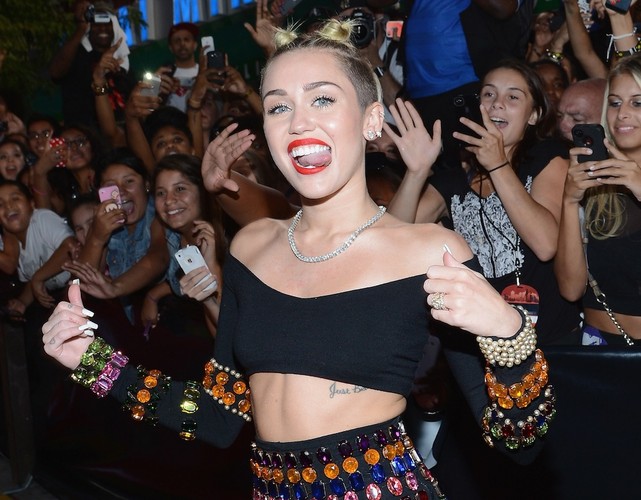 Miley Cyrus na gali MTV Video Music Awards 2013