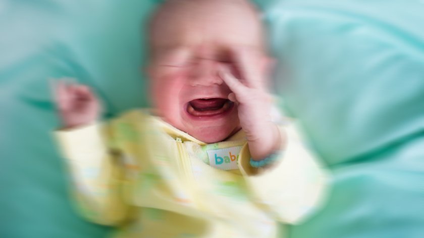 Maluszek potrzebował pomocy i płakał. Matka wepchnęła mu pieluchę w usta. Okrutna zbrodnia w Szczecinie