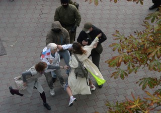 Białoruskie MSW: W środę na akcjach protestu zatrzymano 37 osób