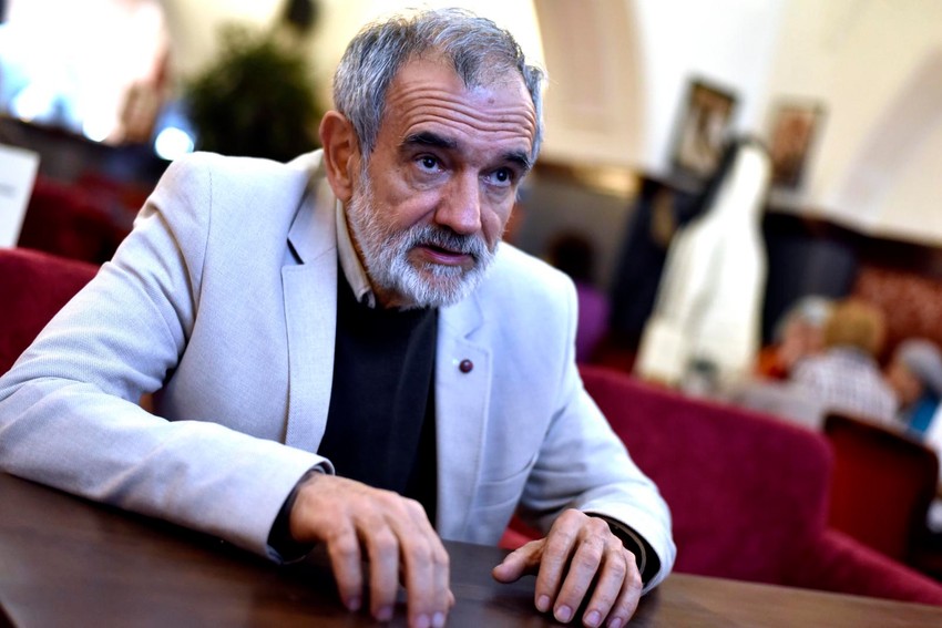 Nošenje maski neće prerasti u naviku, kaže Žarko Trebješanin