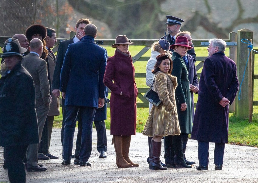 Nedeljom u crkvu - tradicionalno okupljanje u Sandringemu ovaj put će biti skraćeno za njegove goste
